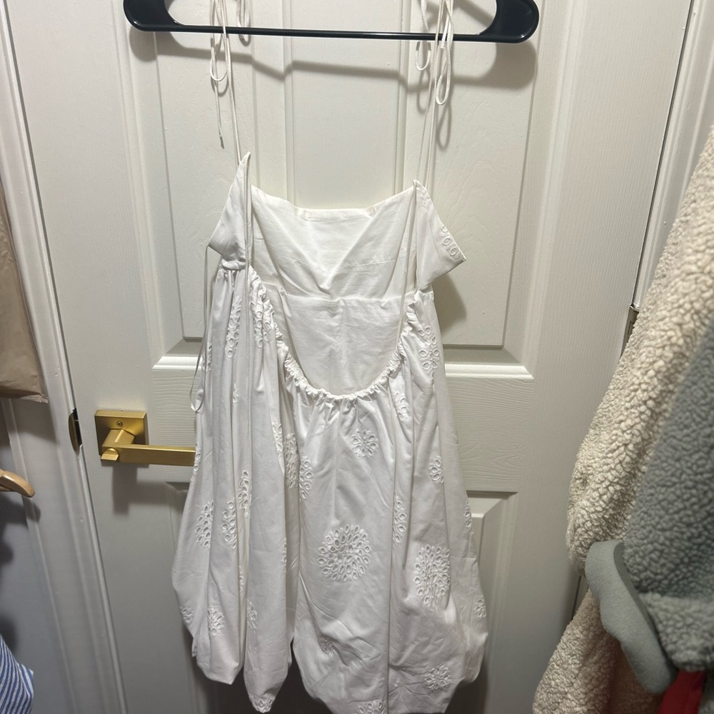 Zara Ivory Embroidered Dress - Picture 3 of 4